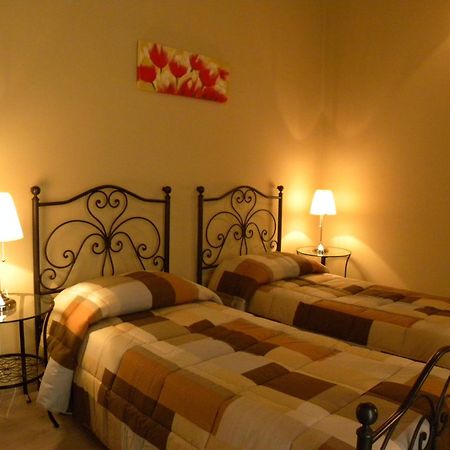 B&B Residenza Umberto Catania-Fontanarossai nemzetközi repülőtér Kültér fotó