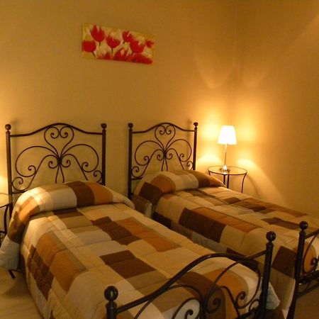 B&B Residenza Umberto Catania-Fontanarossai nemzetközi repülőtér Kültér fotó