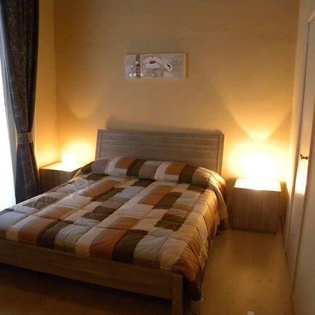 B&B Residenza Umberto Catania-Fontanarossai nemzetközi repülőtér Kültér fotó