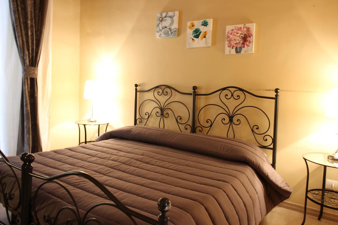B&B Residenza Umberto Catania-Fontanarossai nemzetközi repülőtér Kültér fotó